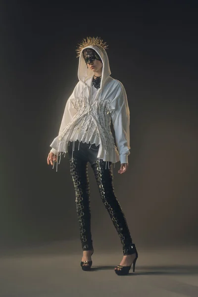 Look 35